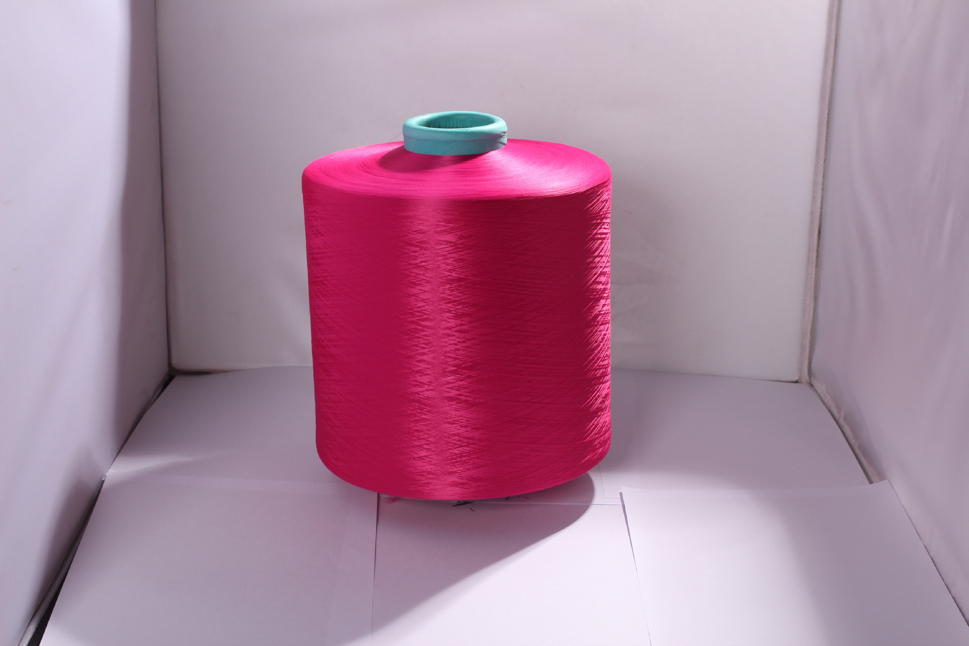 纱线批发 150d涤纶低弹丝 涤纶dty 直纺48f 260颜色厂家现货