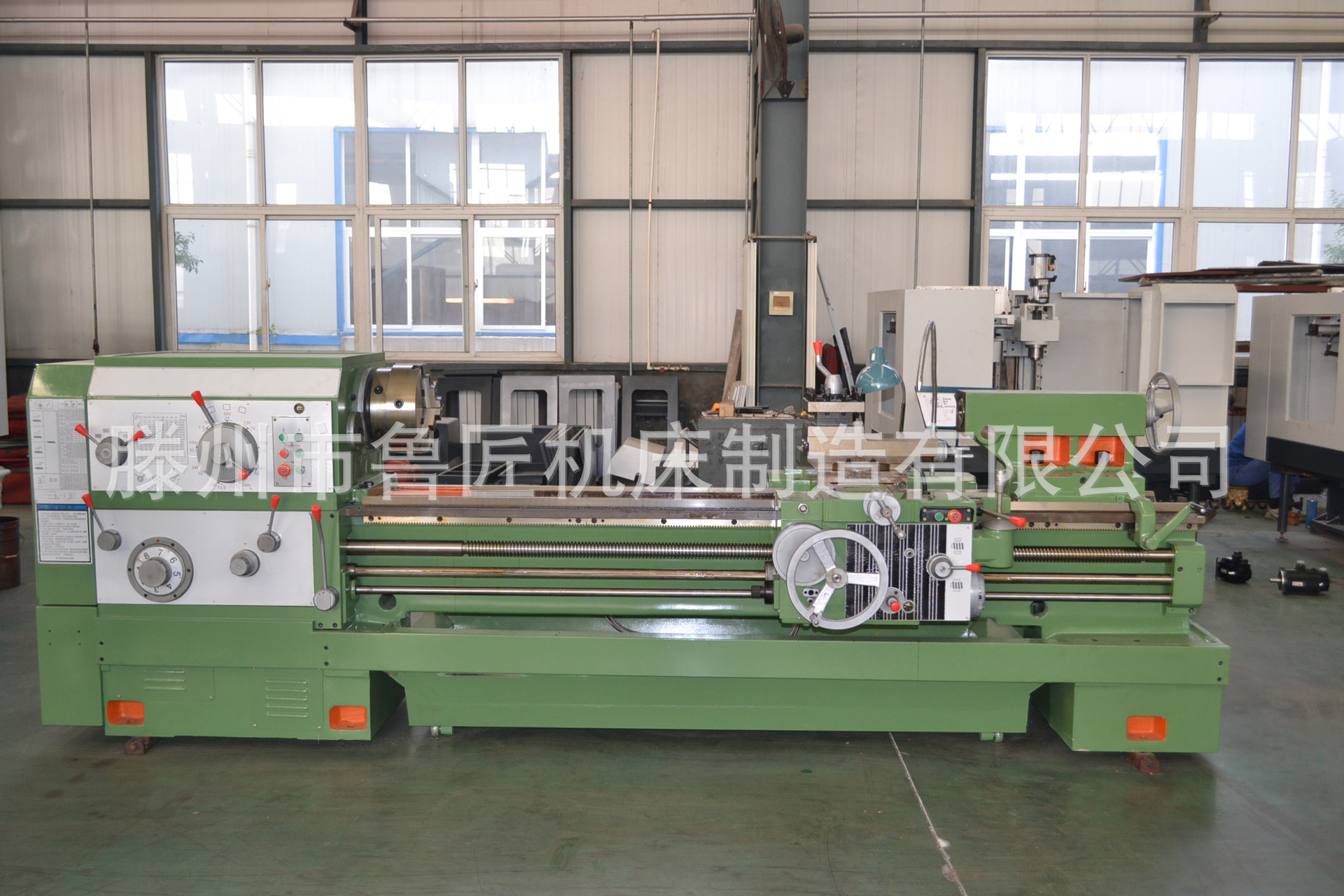 cw6163普通卧式车床加工长度1.5米