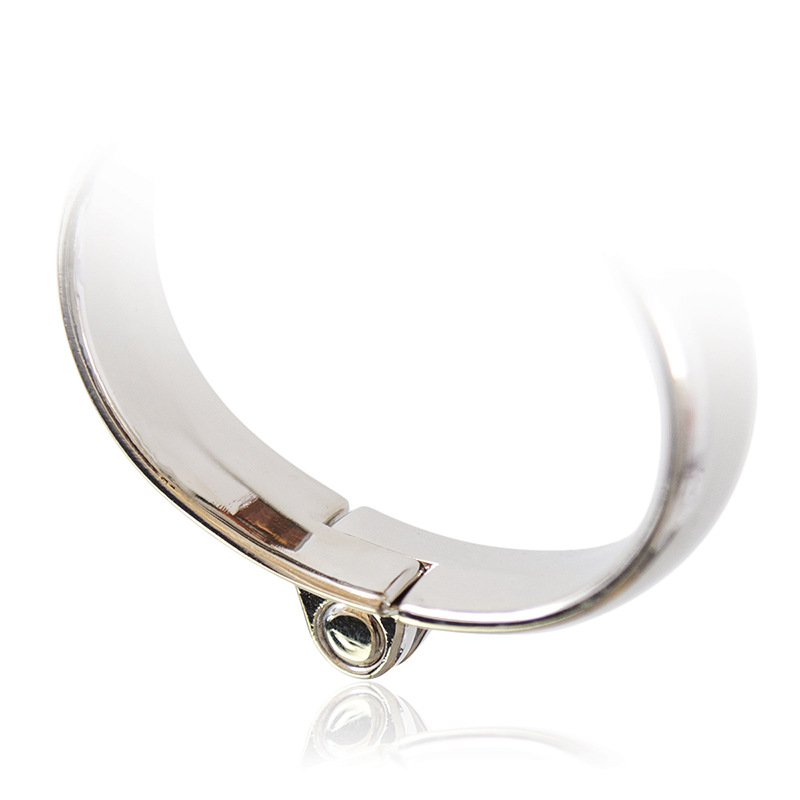 平台精品成人金属合金捆绑带铜锁情趣合金手环女男女款手脚束缚