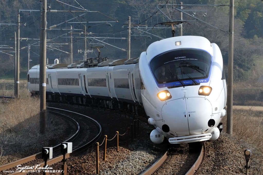 巨龙的地铁高铁动车头灯前照灯led头灯维修供应