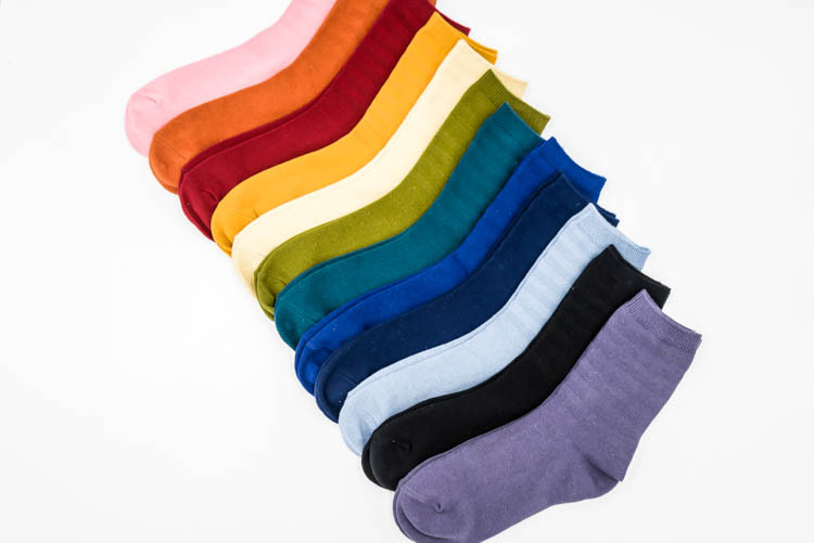 日系秋冬新品 女士 糖果色女袜子堆堆袜十二色棉袜 亚马逊