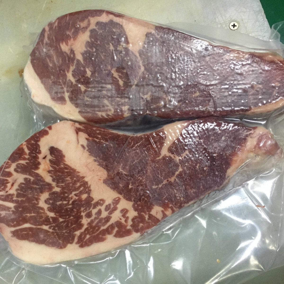 源澳牛肉进口新西兰牛排家庭套餐谷饲新鲜冷冻原切前胸肉代理批发