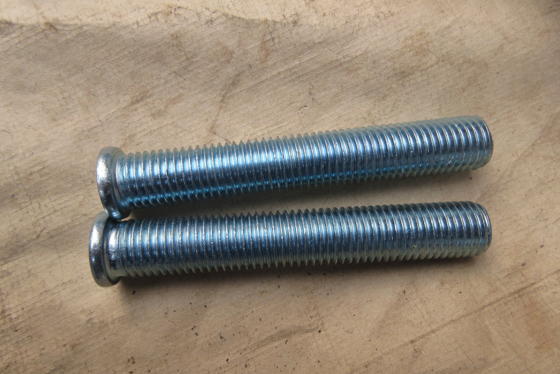 永年厂家生产直销 德标 圆头全扣螺栓 20*145