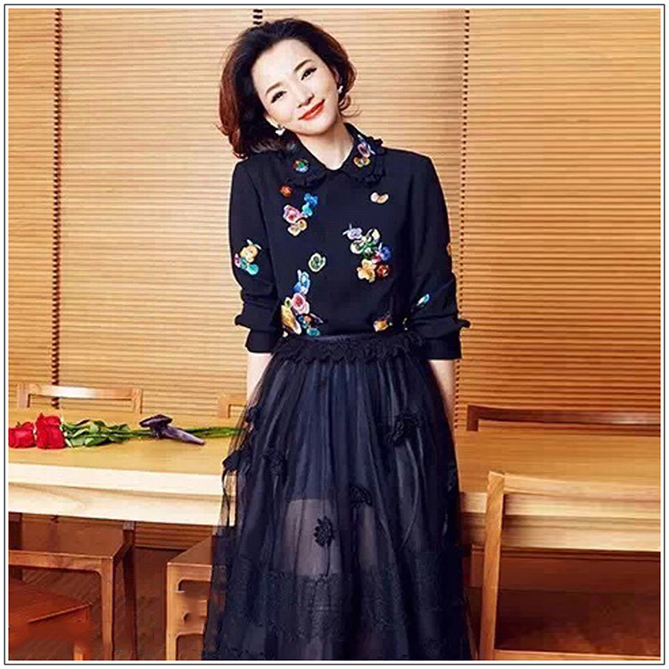 2016春夏女装新款 董卿同款 重工刺绣花朵上衣