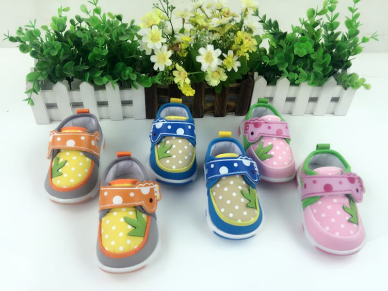 毛毛虫的故事_毛毛虫故事文字版_毛毛虫故事绘本故事