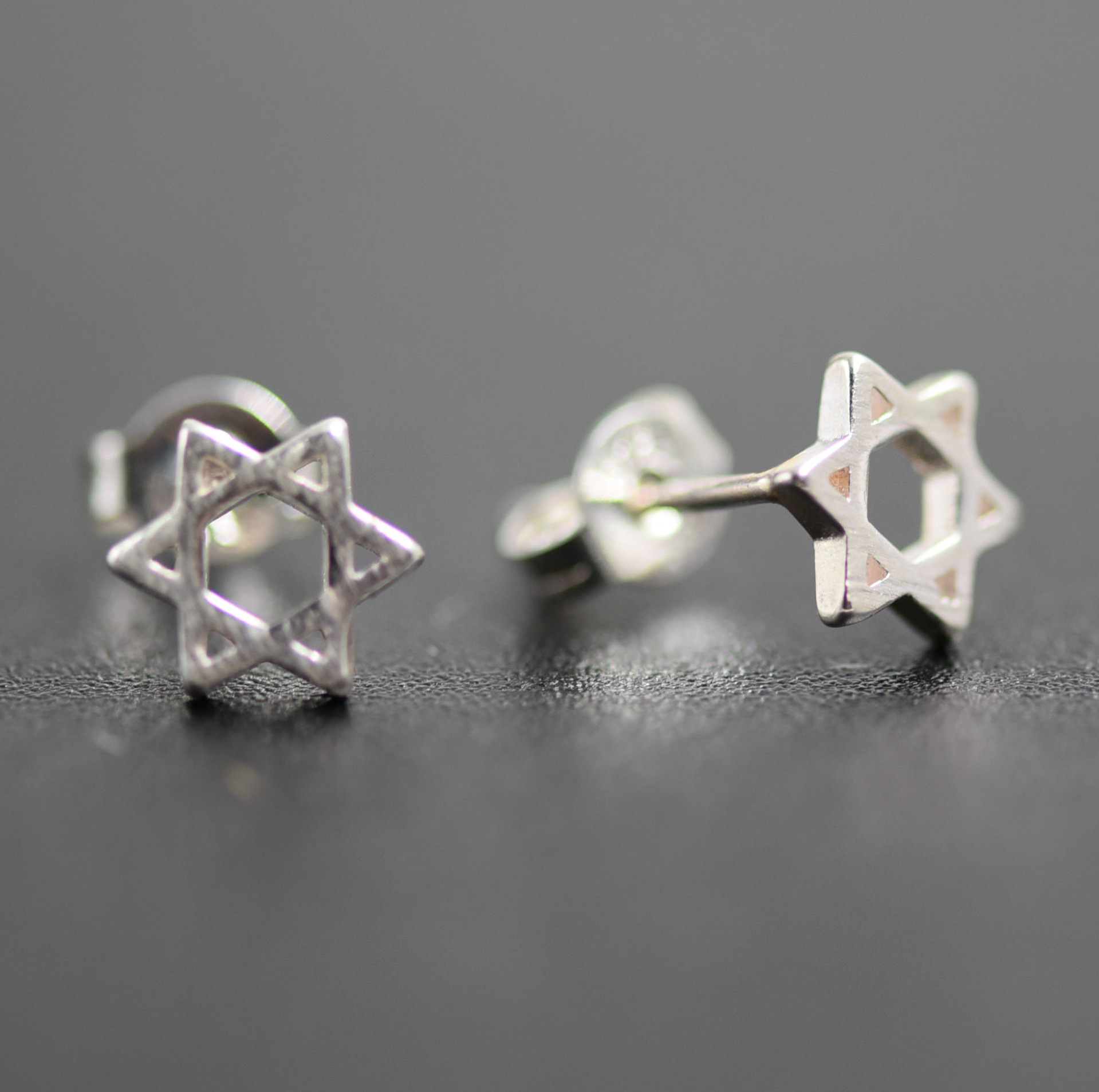 韩国饰品 韩版时尚耳饰小巧拉丝六角六芒星镂空爆款铜镀银耳钉女