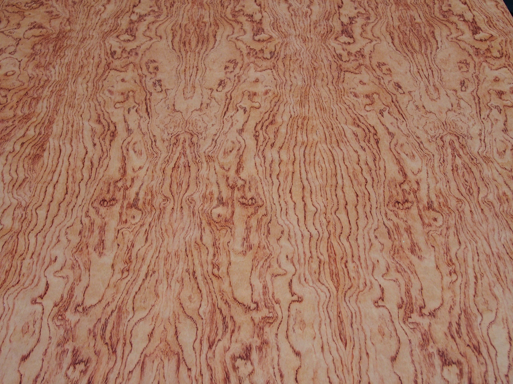 4厘天然花梨球纹原木木皮饰面板 红木面板