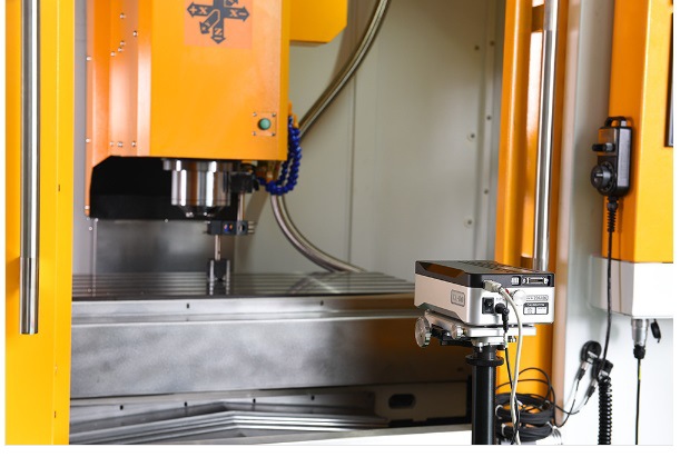 高刚性模具硬轨机 立式加工中心