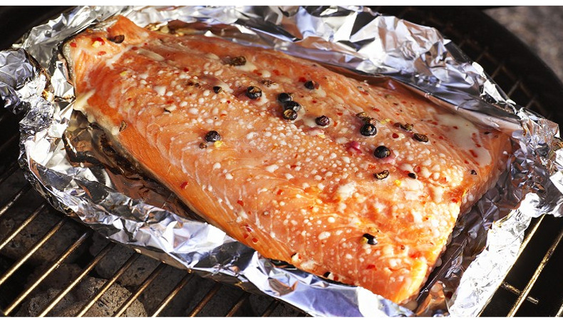 厂家热销烘焙工具铝箔纸锡纸 烧烤家用铝箔纸 烤肉锡纸批发5米