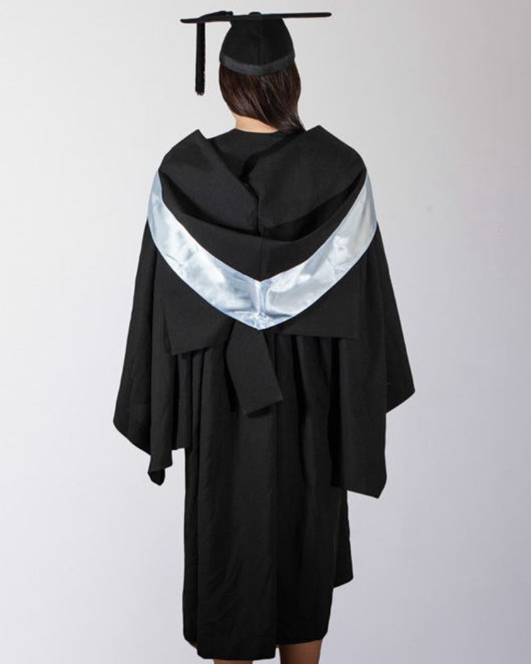 领航服饰学士服定制国外百褶款学士帽厂家直销质量保证