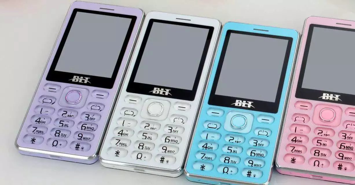 女士手写彩屏手机 带皮套 微信 照相 大