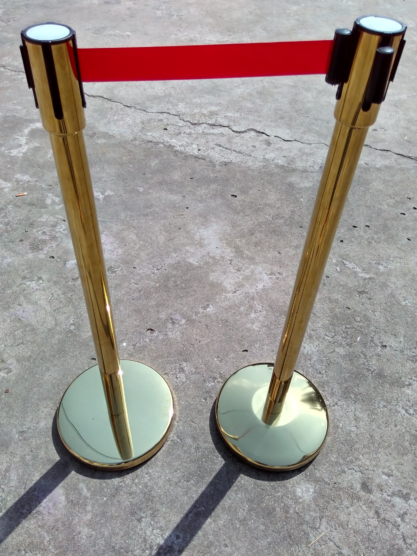 金圆球迎宾柱不锈钢栏杆隔离带警戒线银行隔离柱