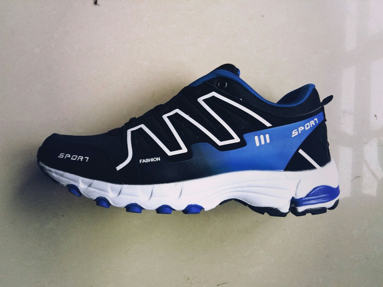 秋冬新款火苗男士休闲鞋学生鞋河北厂家批发保定三台一件代发韩.