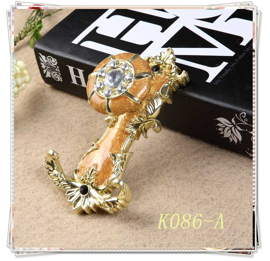 厂家销售窗帘挂钩  窗帘配件 塑料挂钩 墙钩 窗帘装饰钩