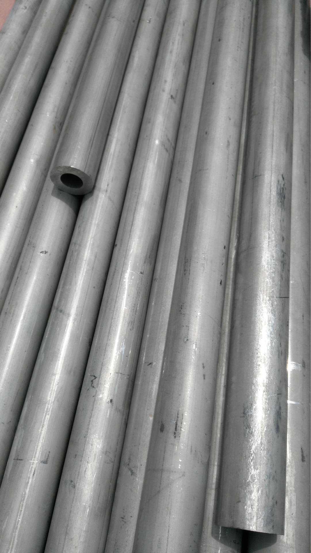 现货供应 2a12t4 无缝铝管