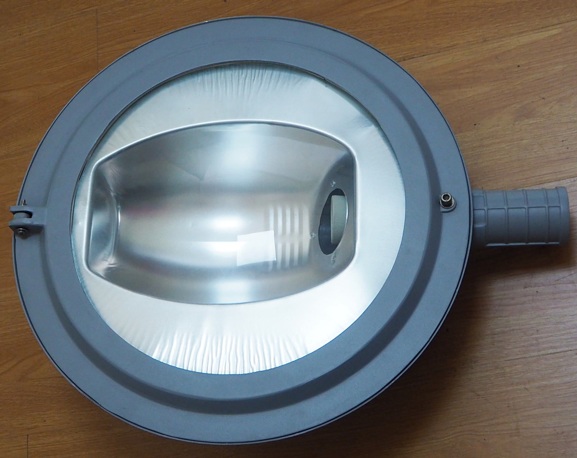 厂家直销 飞碟型路灯 hfr-304a 可装150w金卤灯 高压钠灯