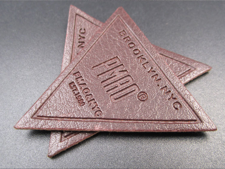 上海厂家定做真皮油边皮标加工时尚创意皮革标牌