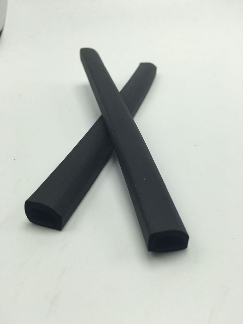 三元乙丙发泡胶条 epdm密封条