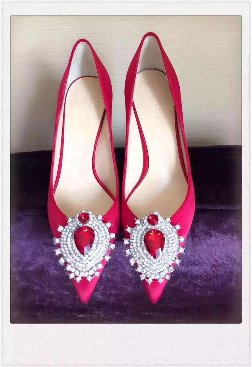 新娘鞋婚鞋红色性感水钻水晶鞋伴娘尖头高跟鞋细跟尖头鞋单鞋女鞋