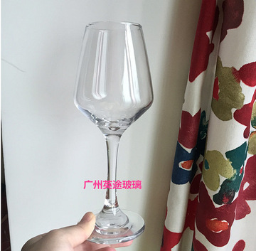 供应 新款红酒杯350ml 高脚杯葡萄酒杯红酒杯酒商赠品加厚特价