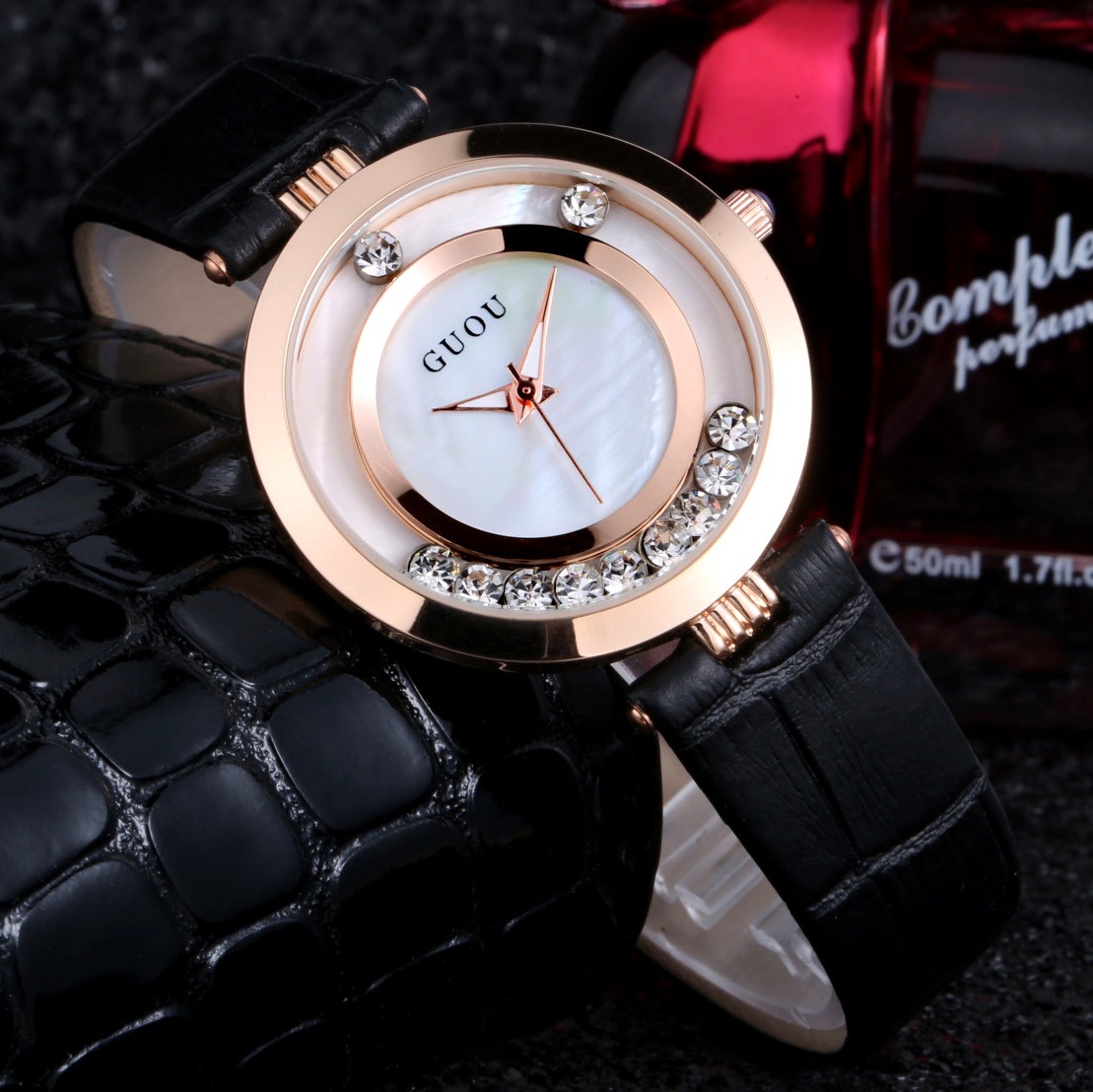 古欧guou时尚女士腕表镶钻红色皮带旋转手表时装手表批发销售