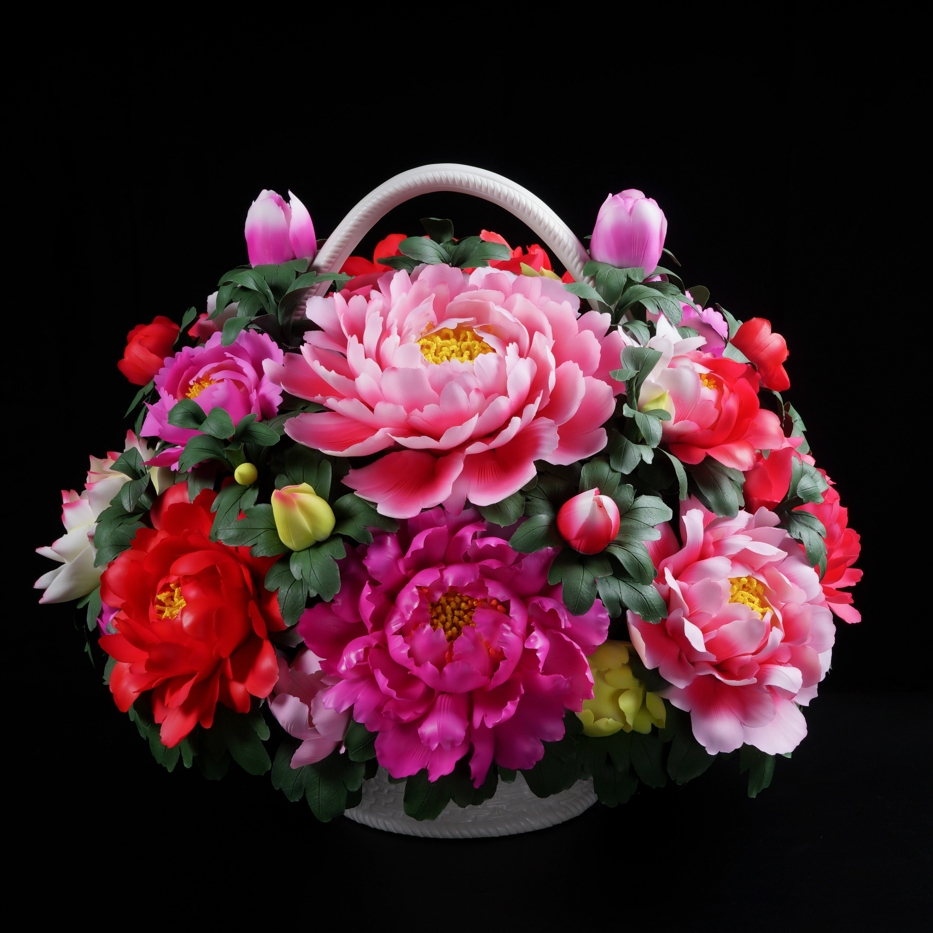 德化大师白瓷瓷器工艺品手工艺品瓷雕牡丹花荷花大花篮摆件