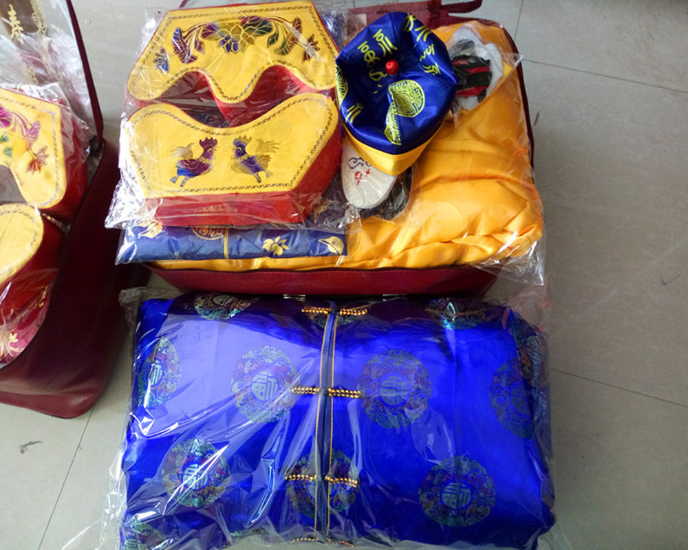 寿衣批发 男女士寿衣7件全套 带包装 千顺殡葬寿衣厂家批发