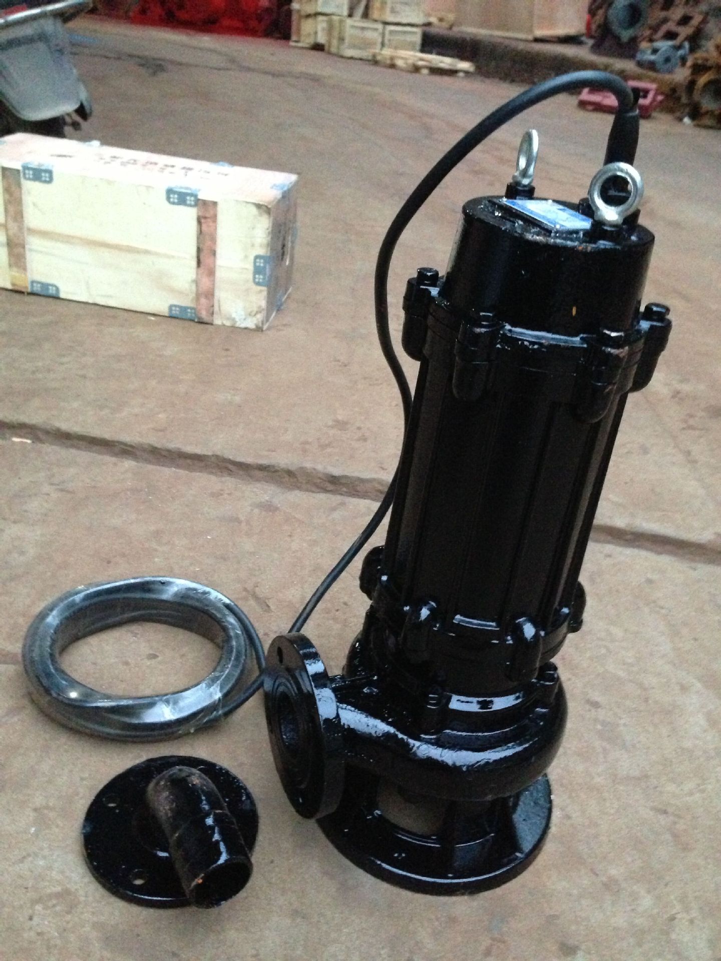 供应直立式排污泵 带切割装置潜水排污泵 不锈钢无堵塞排污泵