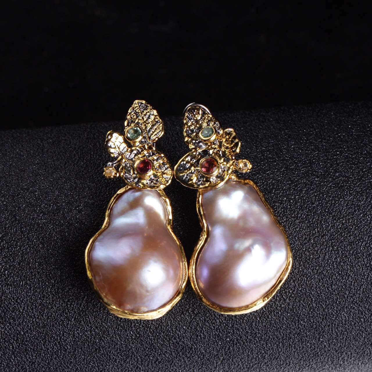 s925纯银镶天然异形珍珠耳钉 earring