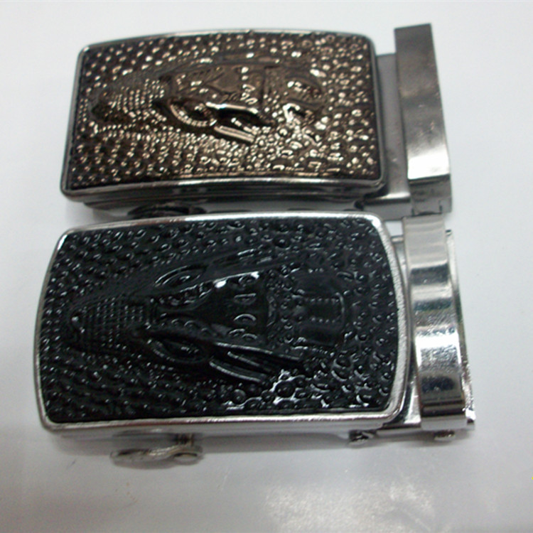 男士皮带扣头男士铁皮自动扣鳄鱼扣皮带扣头款式多价格低厂家直销