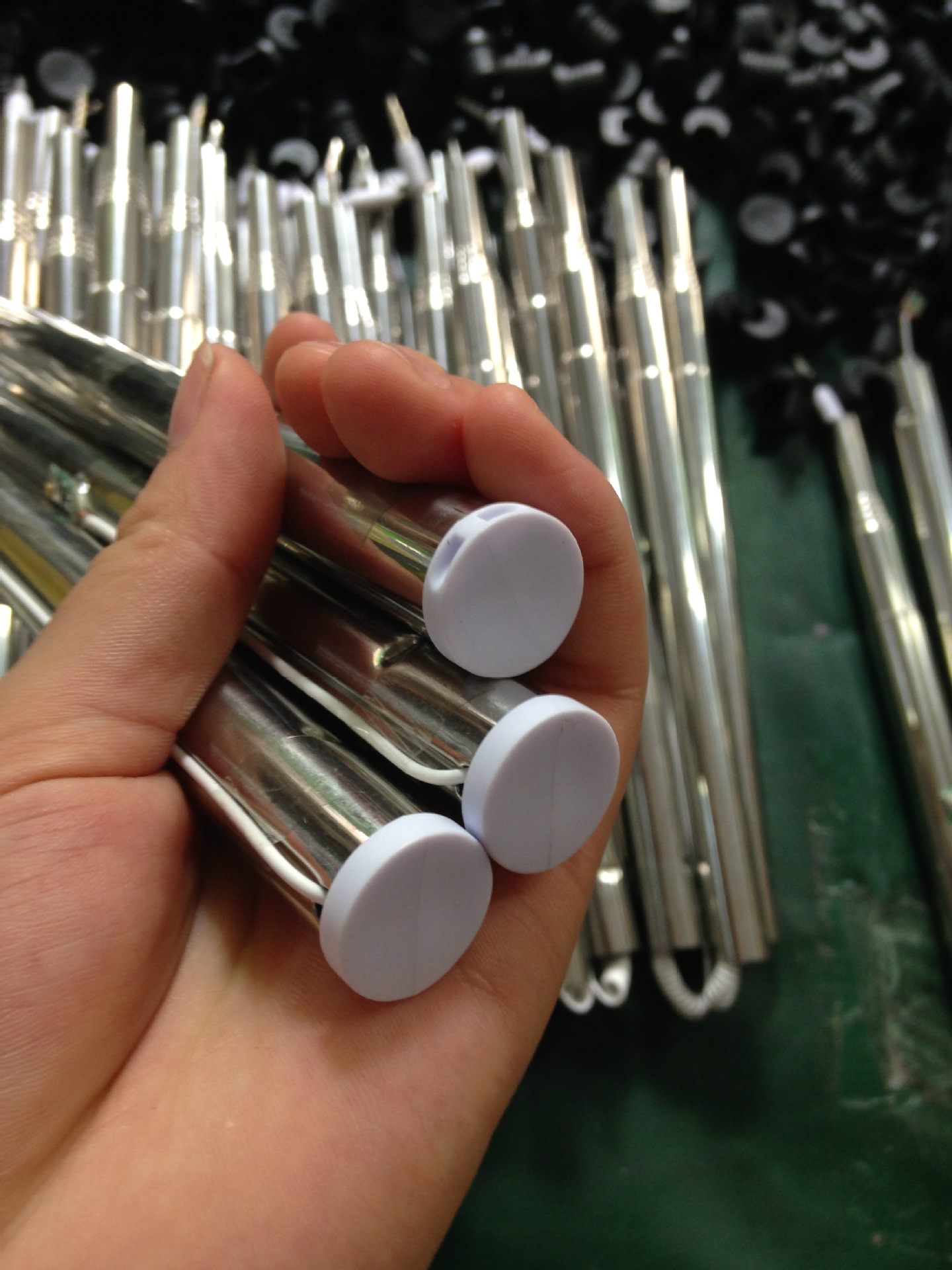 96槽折自拍杆尾塞5f6s白色堵头bvc