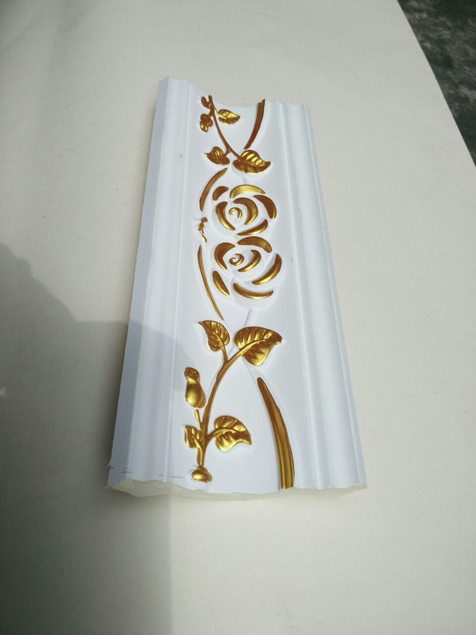 供应pu线条 欧式雕花角线 酒店ktv墙体顶角线 10cm描金装饰线条