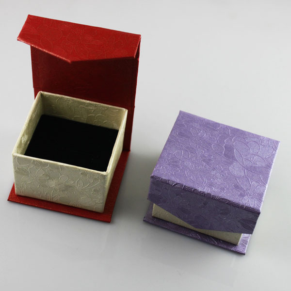 饰品盒首饰盒高档耳钉戒指包装盒批发磁铁盒