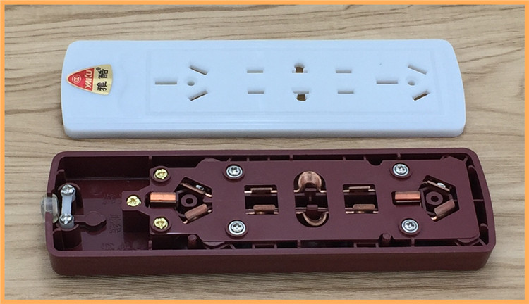批发 大功率无线十二孔插座 加厚铜片胶木插排 动触式接线板.