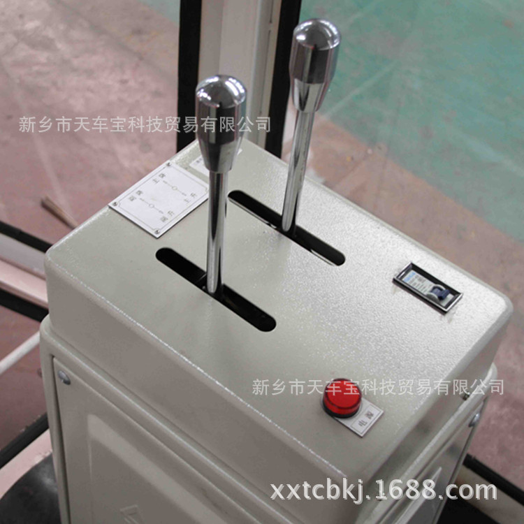 山东鱼台THQ1-022/4型双手柄联动台，联动控制台，优质联动台