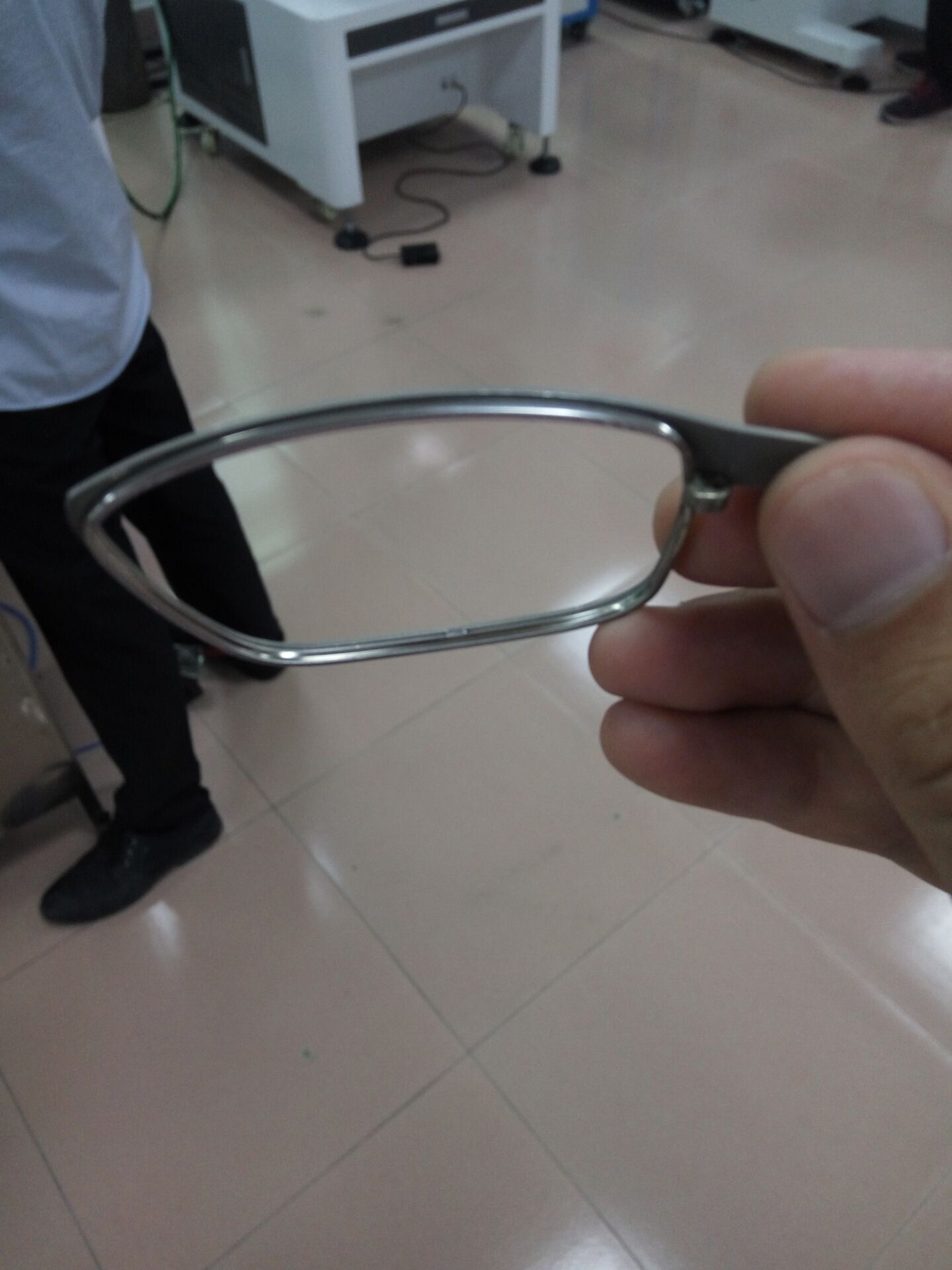 眼镜架自动焊接机/不锈钢眼睛框激光焊接机