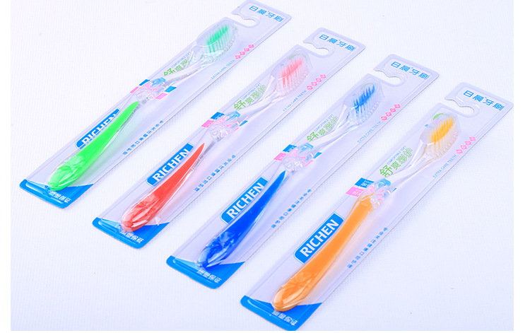 软毛牙刷厂家批发水晶手柄成人牙刷2元店日用百货yashua批发