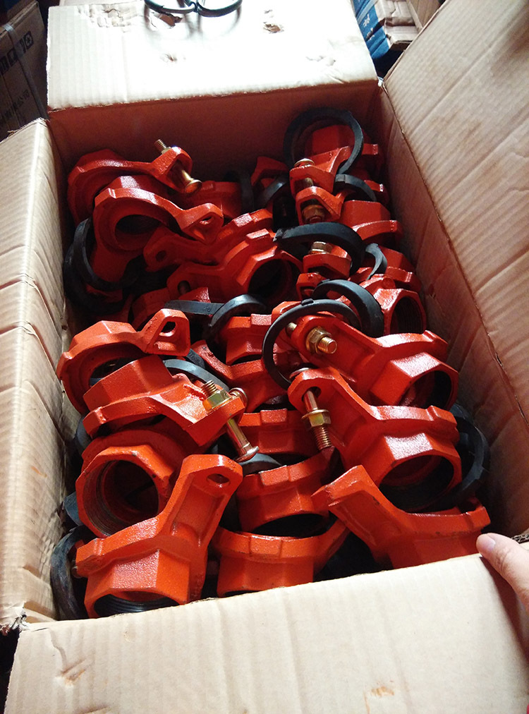 消防沟槽三通dn100dn65特价促销沟槽式机械三通