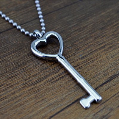 经典爱心钥匙项链女长款毛衣链配饰品秋冬日百搭挂饰礼物stn074