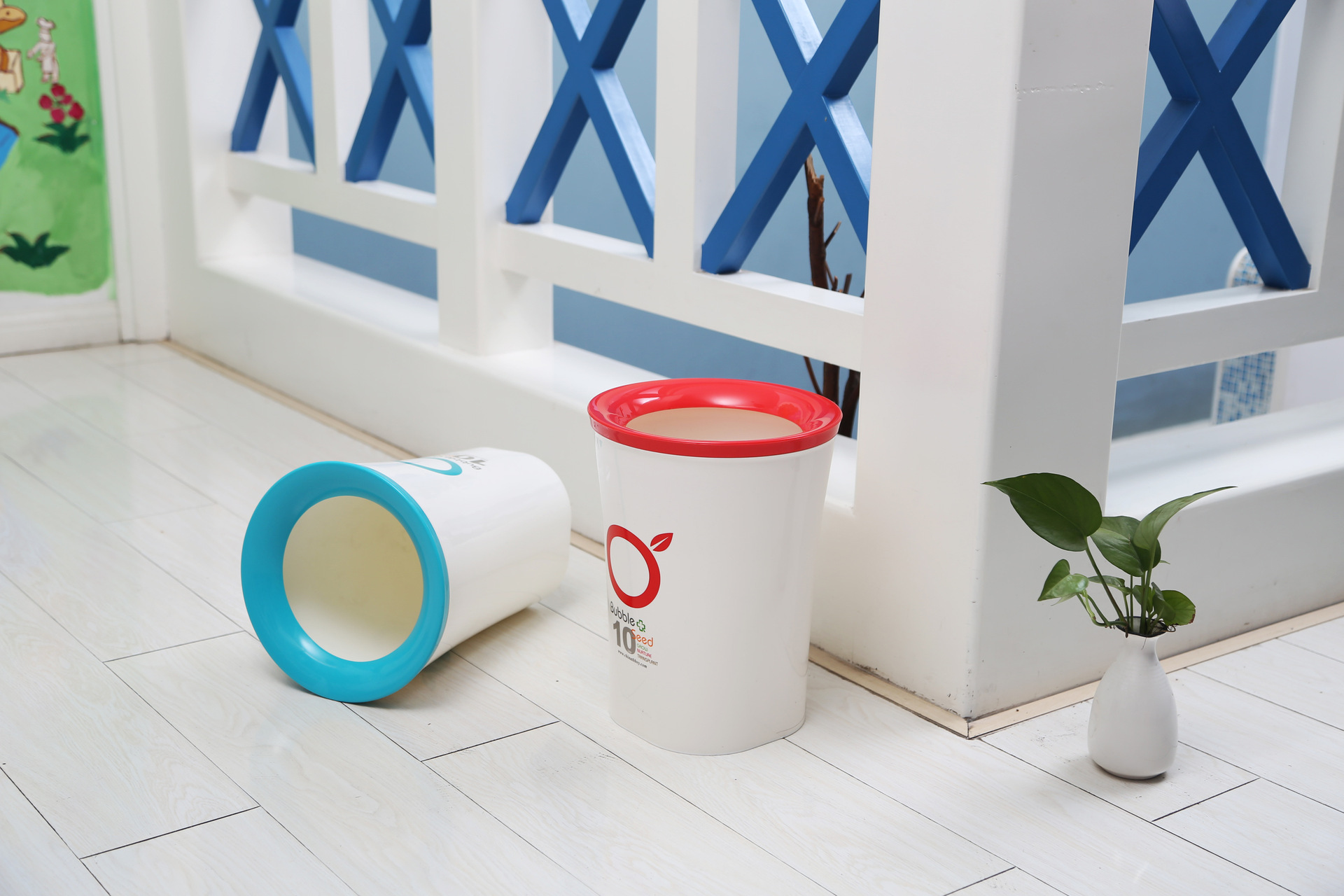 厂家直供 霹雳小子1305塑料垃圾桶简约