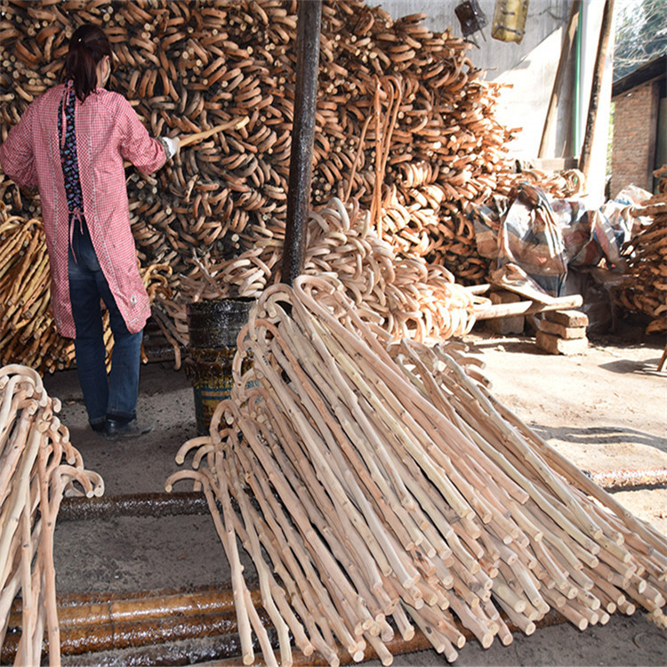 厂家 藤条拐杖老人手杖 花藤木质结实拐杖木制品