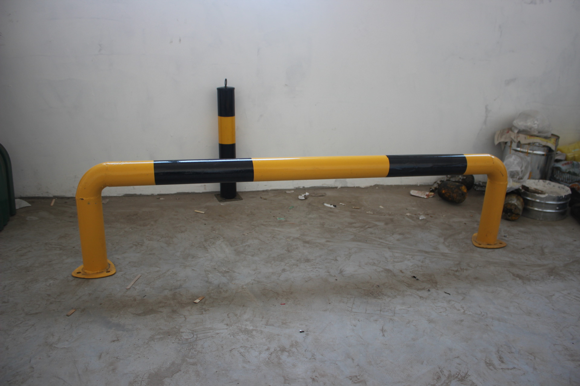 u型桩挡车杆龙门锁防护栏防撞挡车器护杠柱子警示柱路桩预埋定做