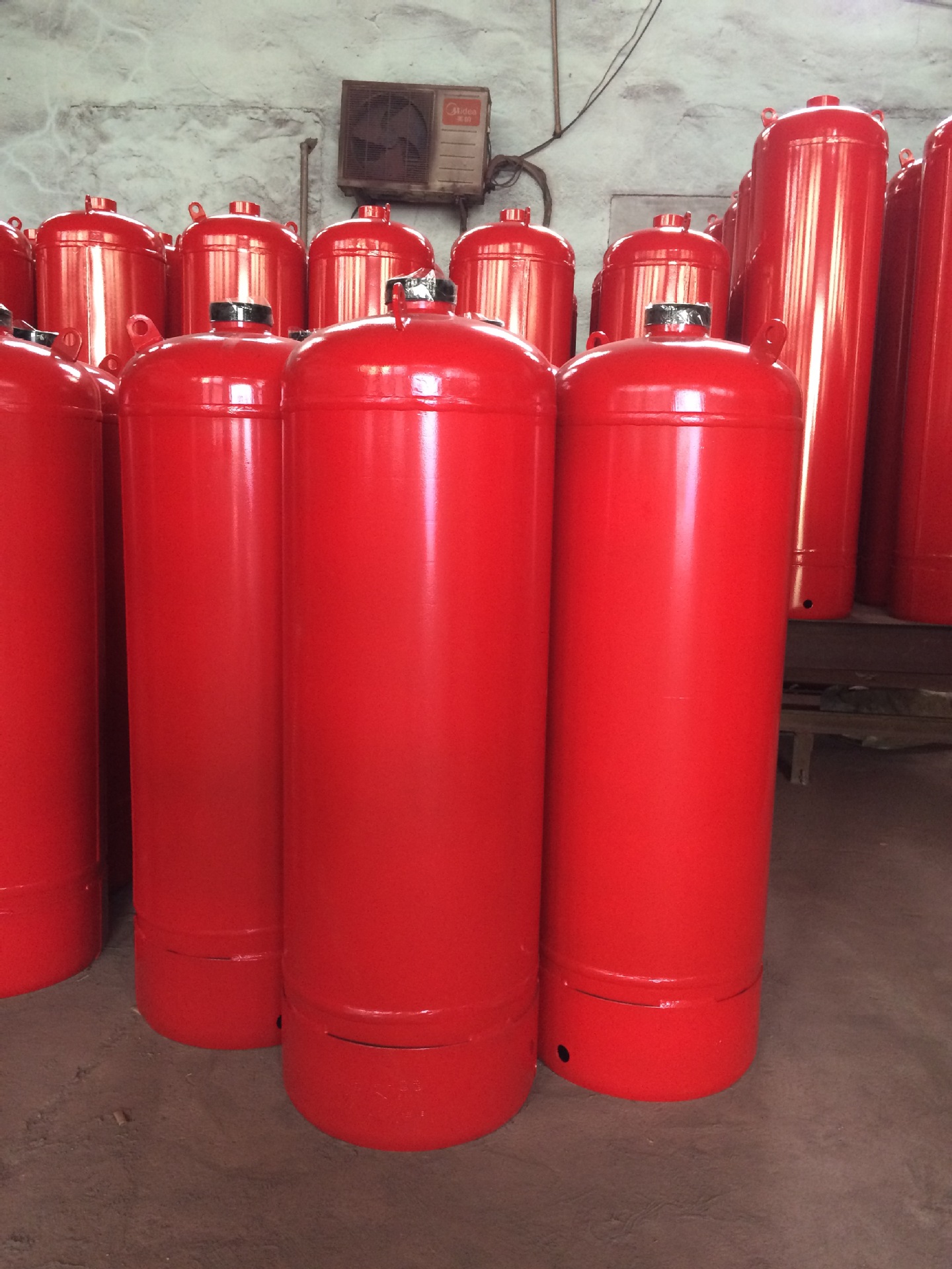 专业厂家70l七氟丙烷钢瓶消防钢瓶消防气瓶