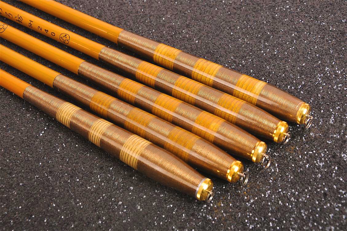 批发超硬鲟鱼竿19调鱼竿1.8米2.7米米碳素渔具黑坑 扎.