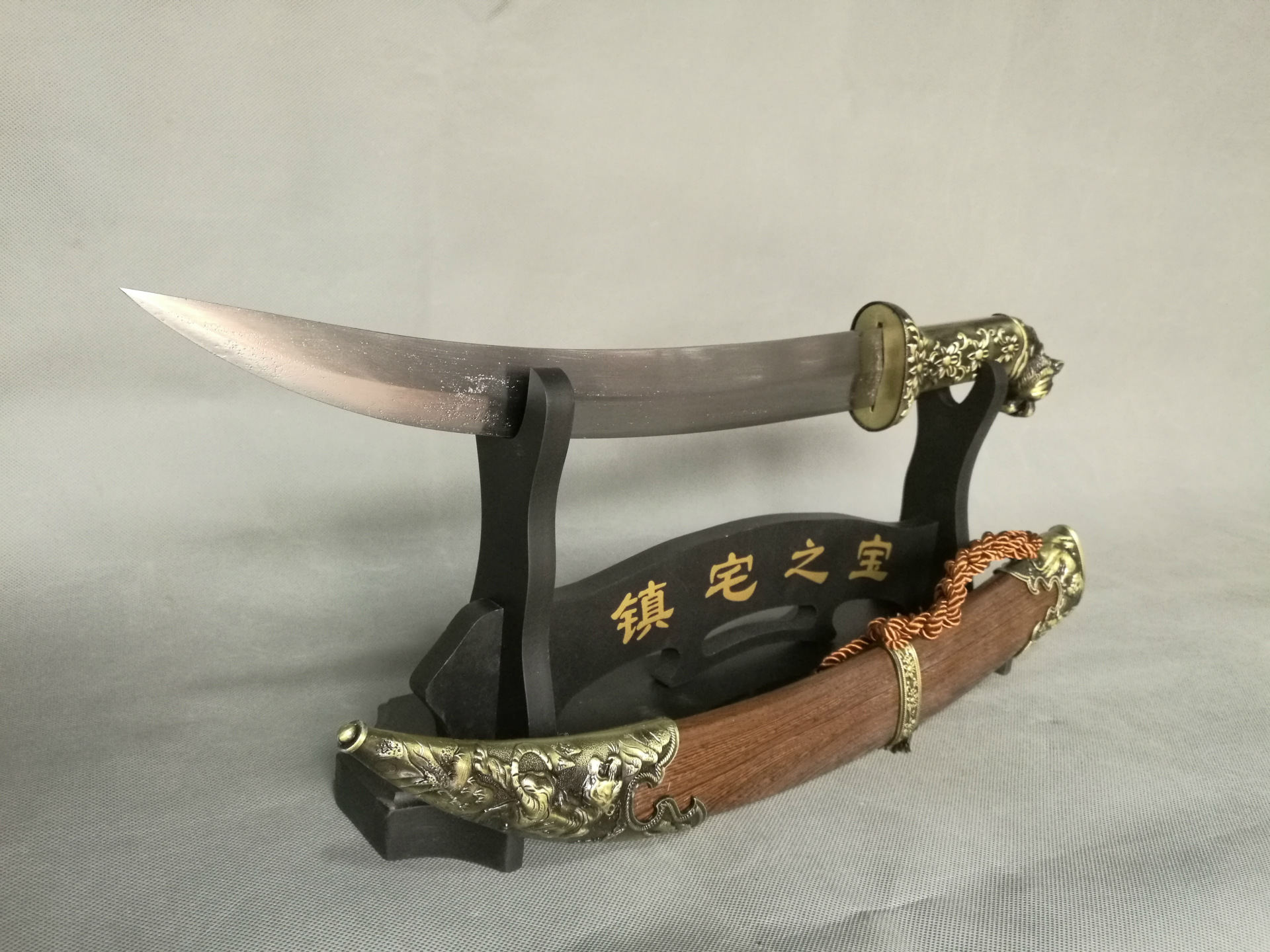 龙泉市刀宝剑 影视 蒙古弯鸡翅木 未开刃