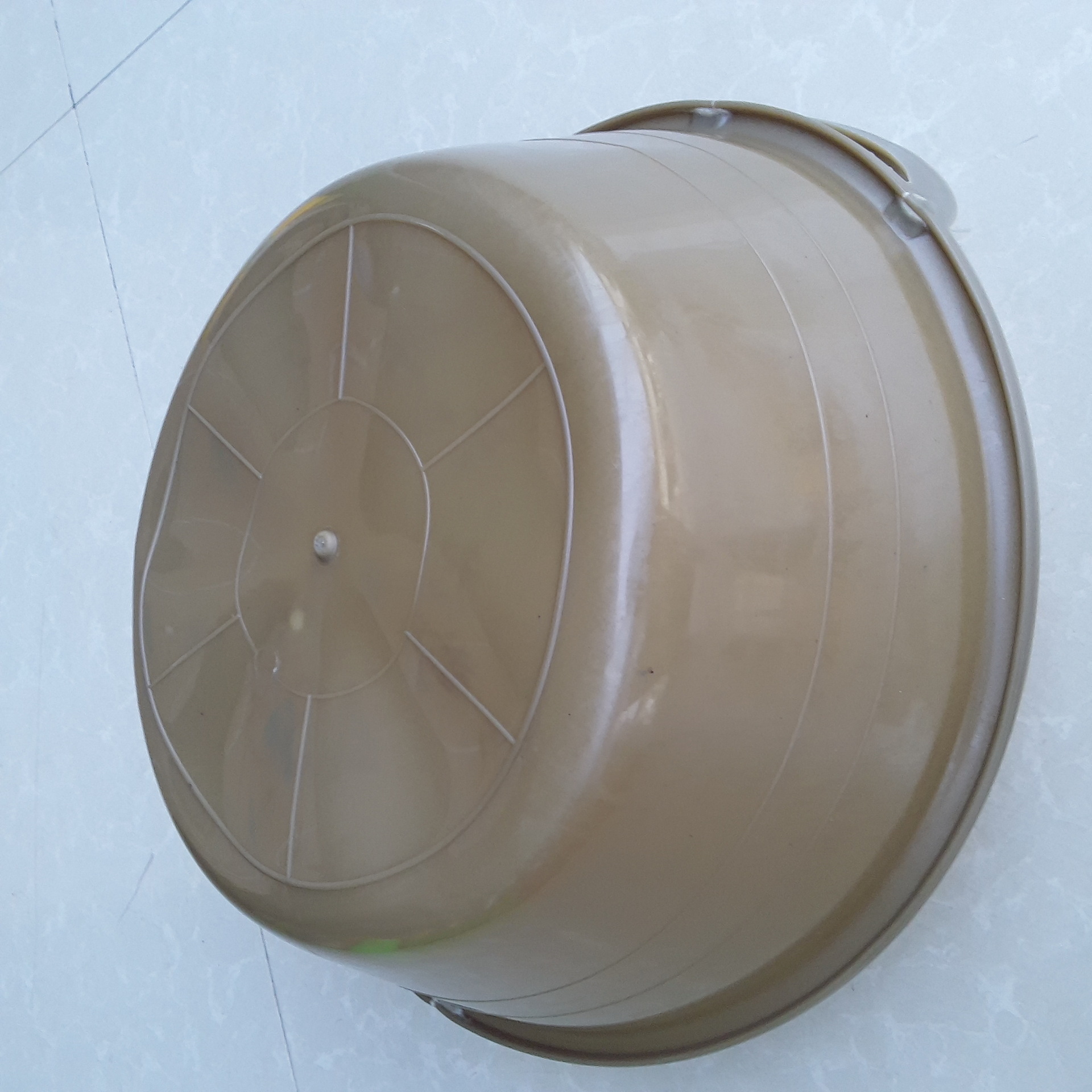 厂家直销全网低价建筑专用牛筋盆灰盆汽车压不破438透明泥盆