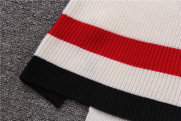 现 春夏不规则前短后长红蓝条纹针织纸片人纽扣无袖背心连衣裙