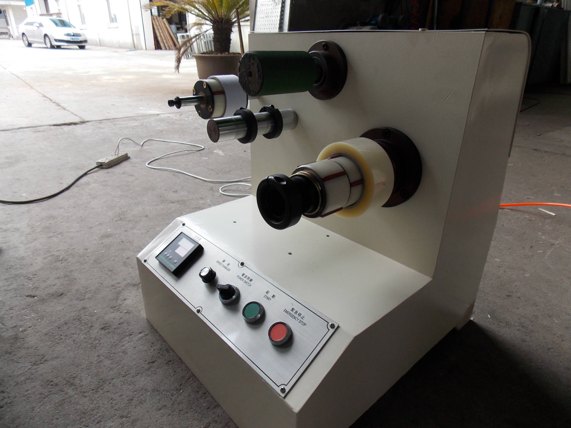 订做新品超透明胶带分条机 胶纸分切机 bopp胶带分条机厂家