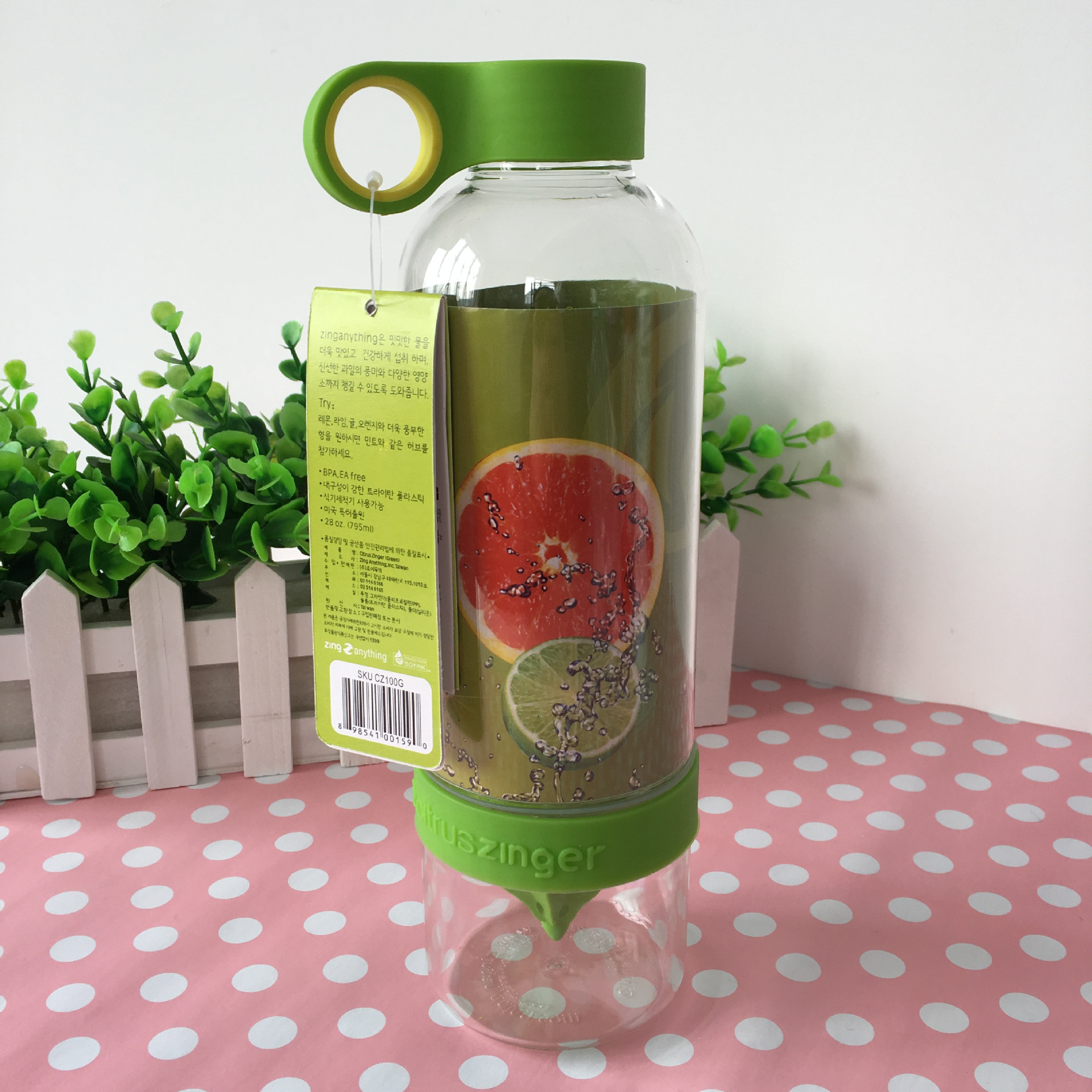 三水厂家塑料柠檬杯手动榨汁杯子水果神器现货库存