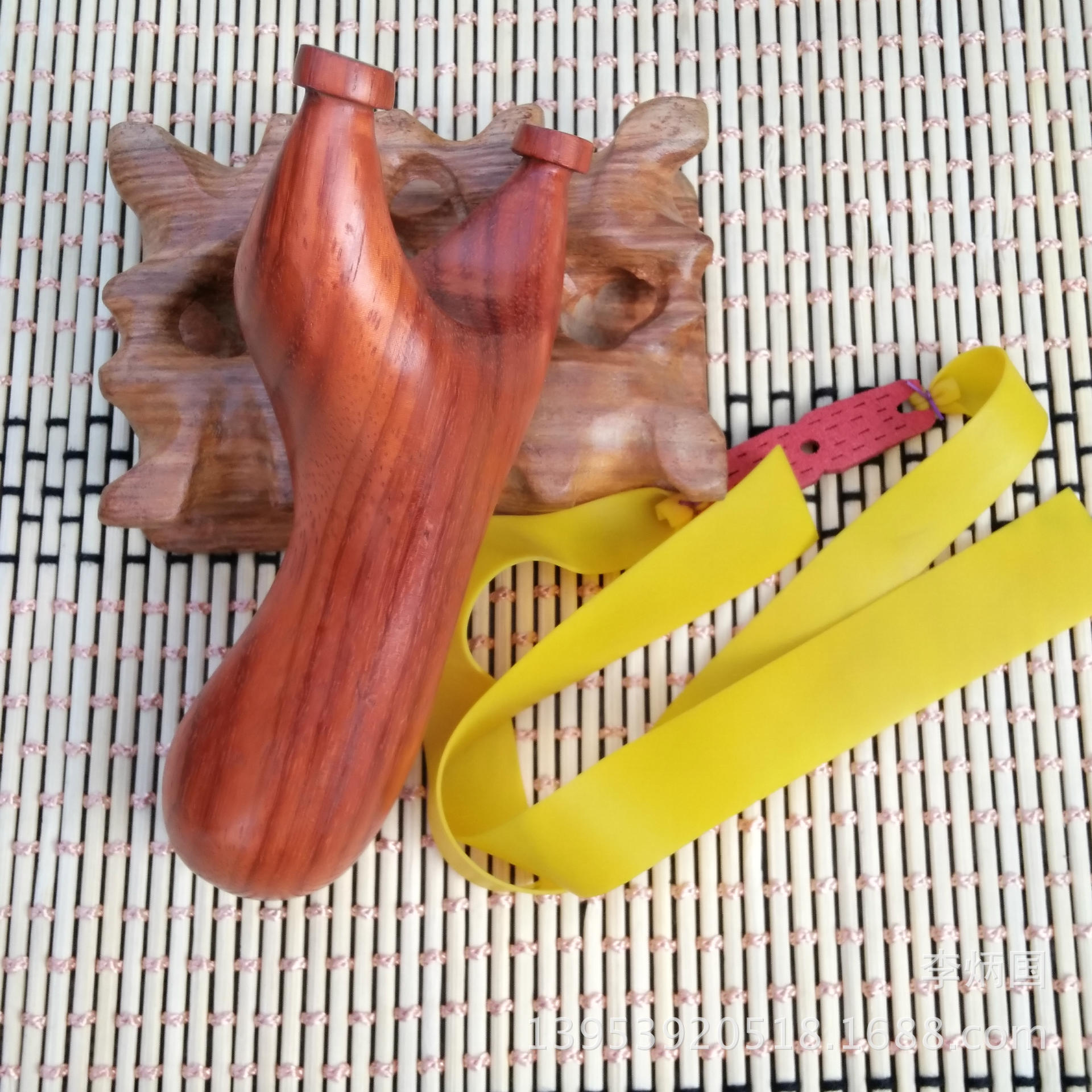 厂家直销花梨木弹弓飞虎扁皮红木弹弓冠达批发鸡翅木弹弓户外配件